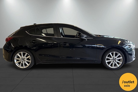 Mazda 3 8 of 28