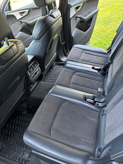Audi Q7 18 of 25