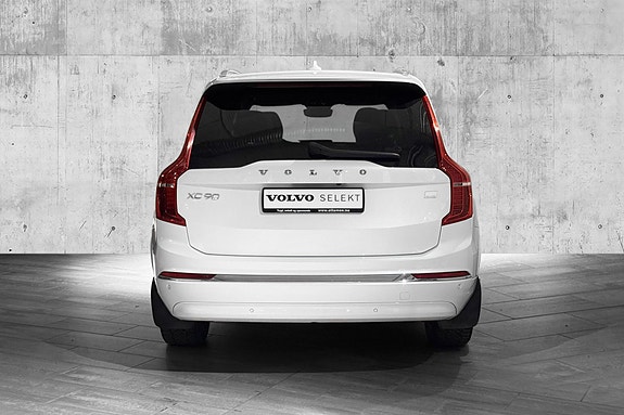 Volvo XC90 7 of 30