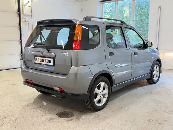 Suzuki Ignis 10 of 24