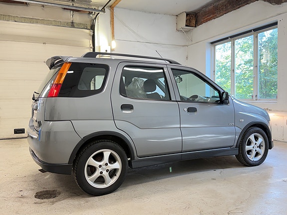 Suzuki Ignis 11 of 24