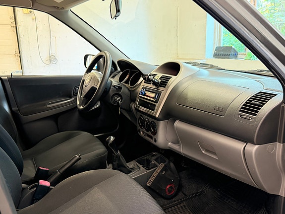 Suzuki Ignis 13 of 24
