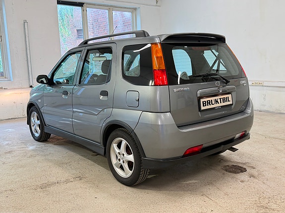 Suzuki Ignis 8 of 24