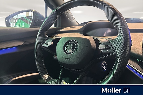 Skoda Enyaq RS 16 of 27