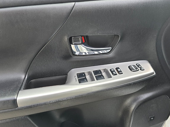 Toyota Prius+ Seven 16 of 30