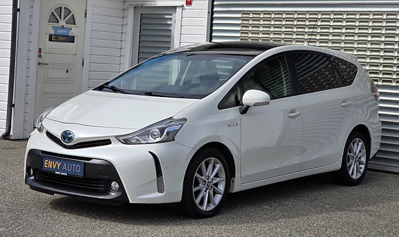 Toyota Prius+ Seven 6 of 30