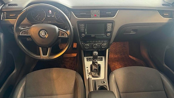 Skoda Octavia 7 of 18