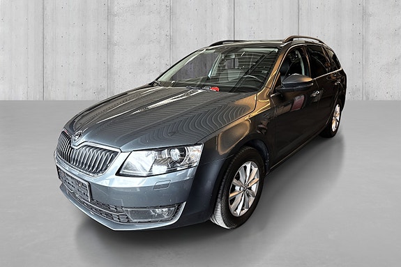 Skoda Octavia 2 of 18