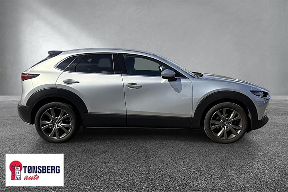 Mazda CX-30 4 of 21
