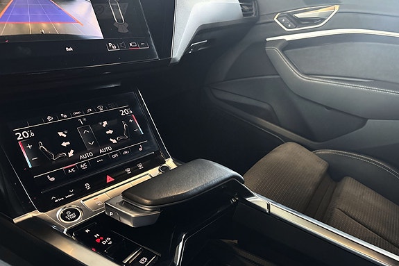 Audi e-tron Sportback 18 of 19