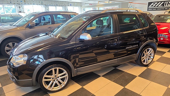 Volkswagen Polo Cross 3 of 30