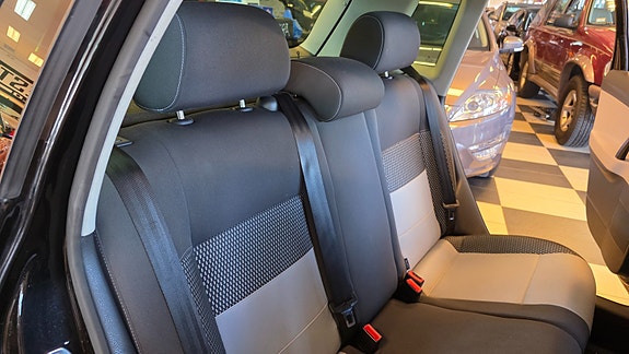 Volkswagen Polo Cross 22 of 30