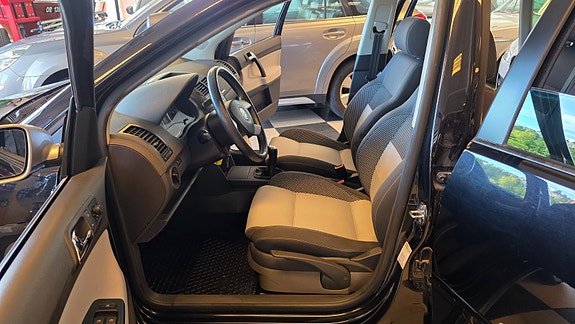 Volkswagen Polo Cross 12 of 30
