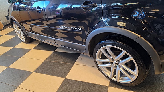 Volkswagen Polo Cross 8 of 30