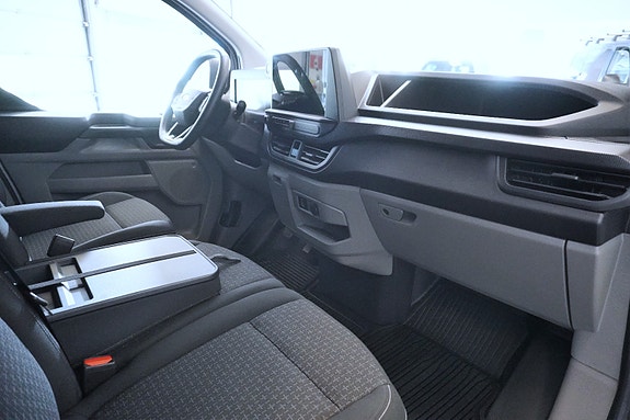 Ford Transit Custom 29 of 30