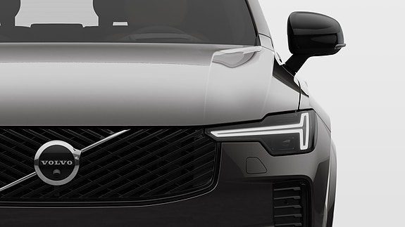 Volvo XC90 4 of 23