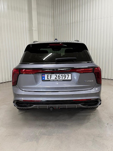 Hongqi E-HS9 5 of 30