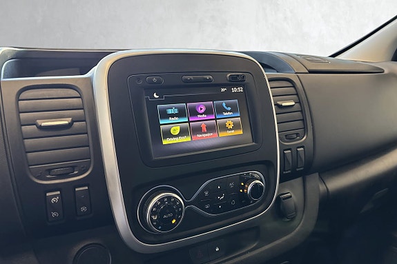 Renault Trafic 17 of 20