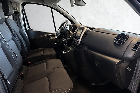 Renault Trafic 14 of 20