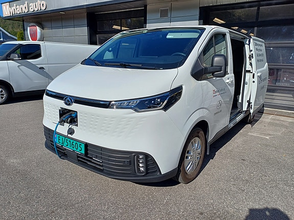 Maxus e-Deliver 7 2 of 9