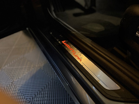 BMW 530i 14 of 21