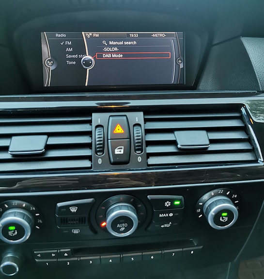 BMW 520d 13 of 16