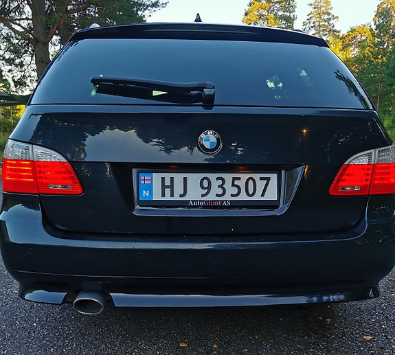 BMW 520d 3 of 16