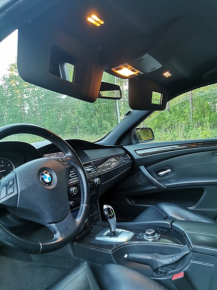 BMW 520d 14 of 16
