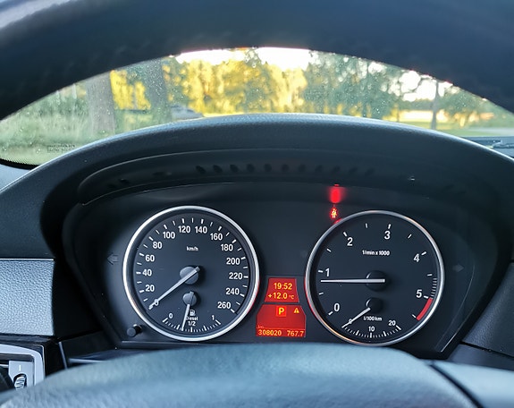 BMW 520d 11 of 16