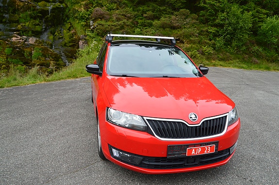 Skoda Rapid Spaceback 2 of 20