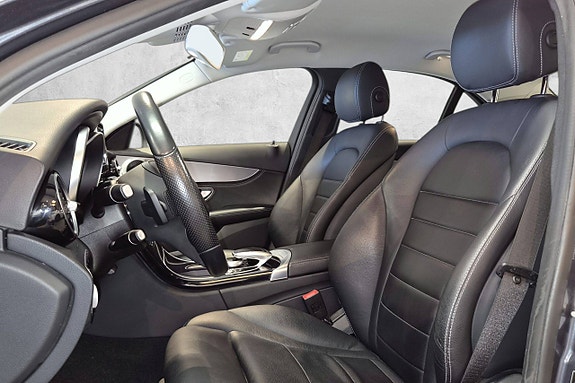 Mercedes-Benz C220 d 17 of 30