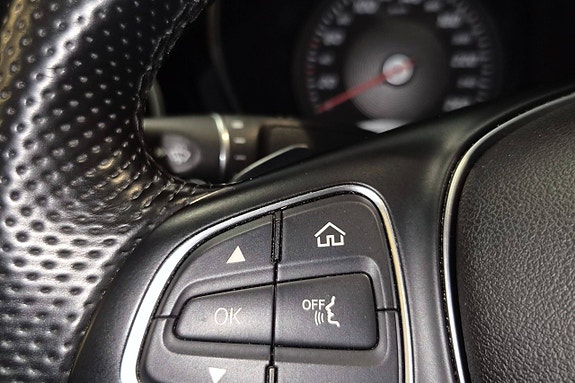 Mercedes-Benz C220 d 26 of 30