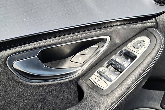 Mercedes-Benz C220 d 14 of 30