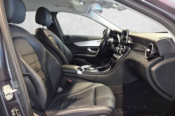Mercedes-Benz C220 d 19 of 30