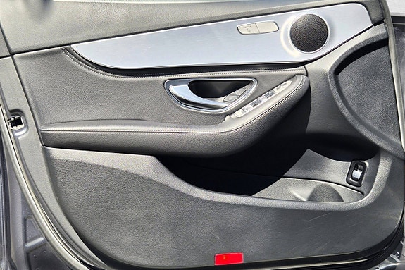 Mercedes-Benz C220 d 13 of 30