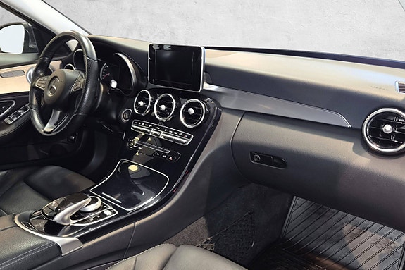 Mercedes-Benz C220 d 20 of 30