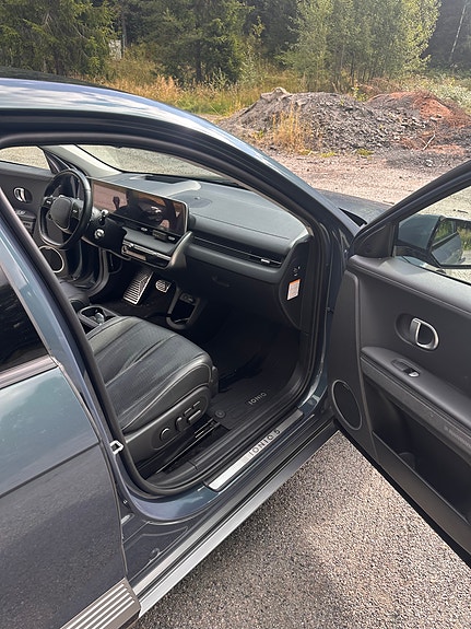 Hyundai Ioniq 5 10 of 28