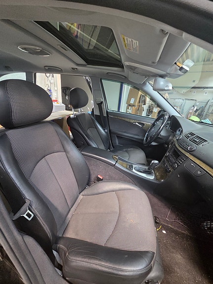 Mercedes-Benz E220 d 13 of 13