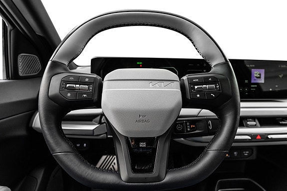 Kia EV4 11 of 30