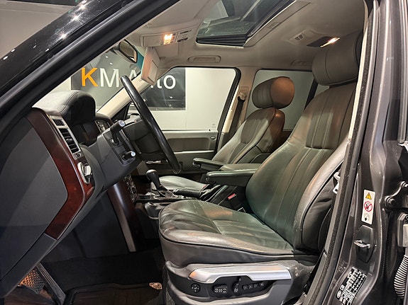 Land Rover Range Rover 9 of 24