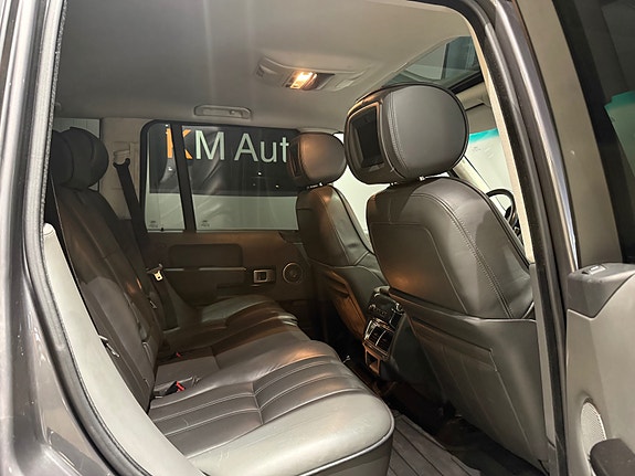 Land Rover Range Rover 11 of 24