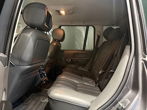 Land Rover Range Rover 10 of 24