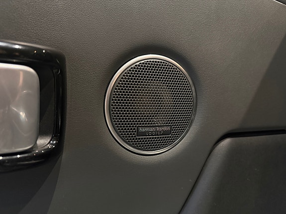 Land Rover Range Rover 13 of 24