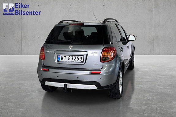 Suzuki SX4 8 of 29