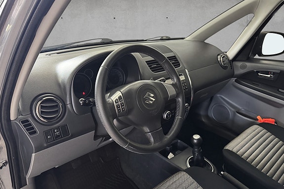 Suzuki SX4 22 of 29