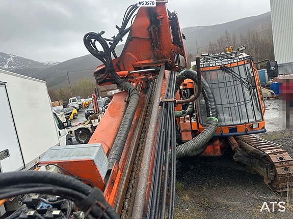 Tamrock 500 borerigg m/ full sett nye borestenger og overhalt hammer for et år siden! 13 of 30