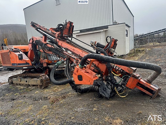 Tamrock 500 borerigg m/ full sett nye borestenger og overhalt hammer for et år siden! 5 of 30