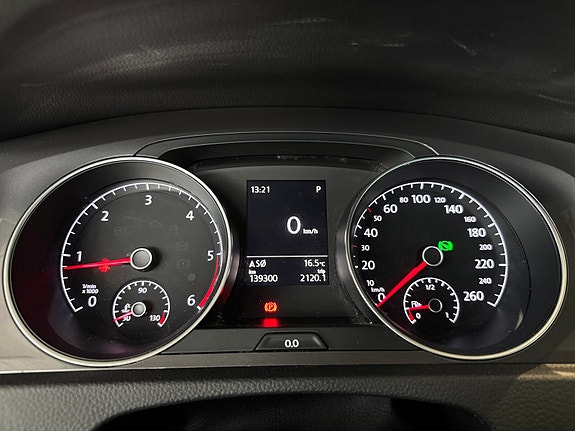 Volkswagen Golf Alltrack 16 of 16