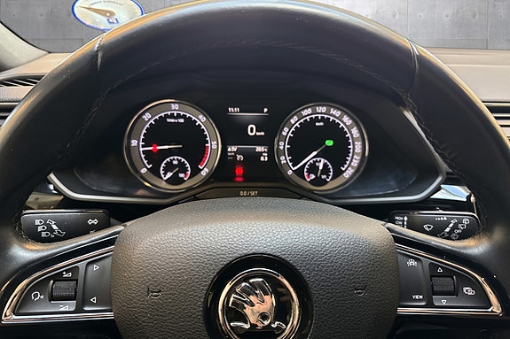 Skoda Superb 11 of 22