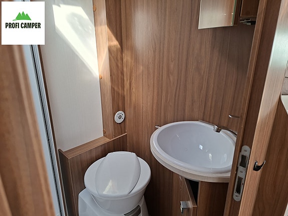 Pilote C700S "Alkovebil reg. for 6 personer" 20 of 21